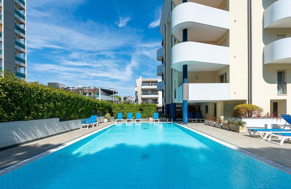 Green Holiday Wohnung Mit Schwimmbad بيبيوني المظهر الخارجي الصورة